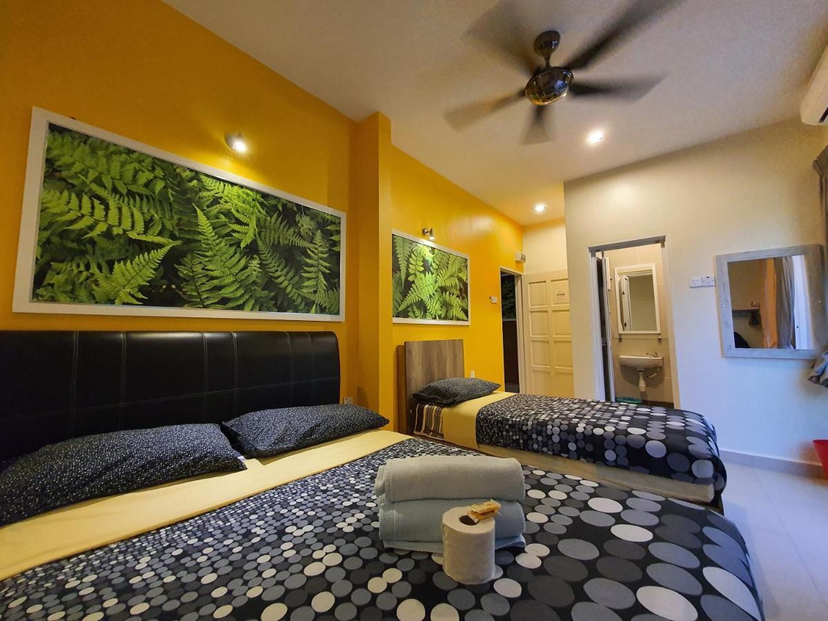 Fathers Guesthouse Bungalow Камерън Хайлендс Екстериор снимка