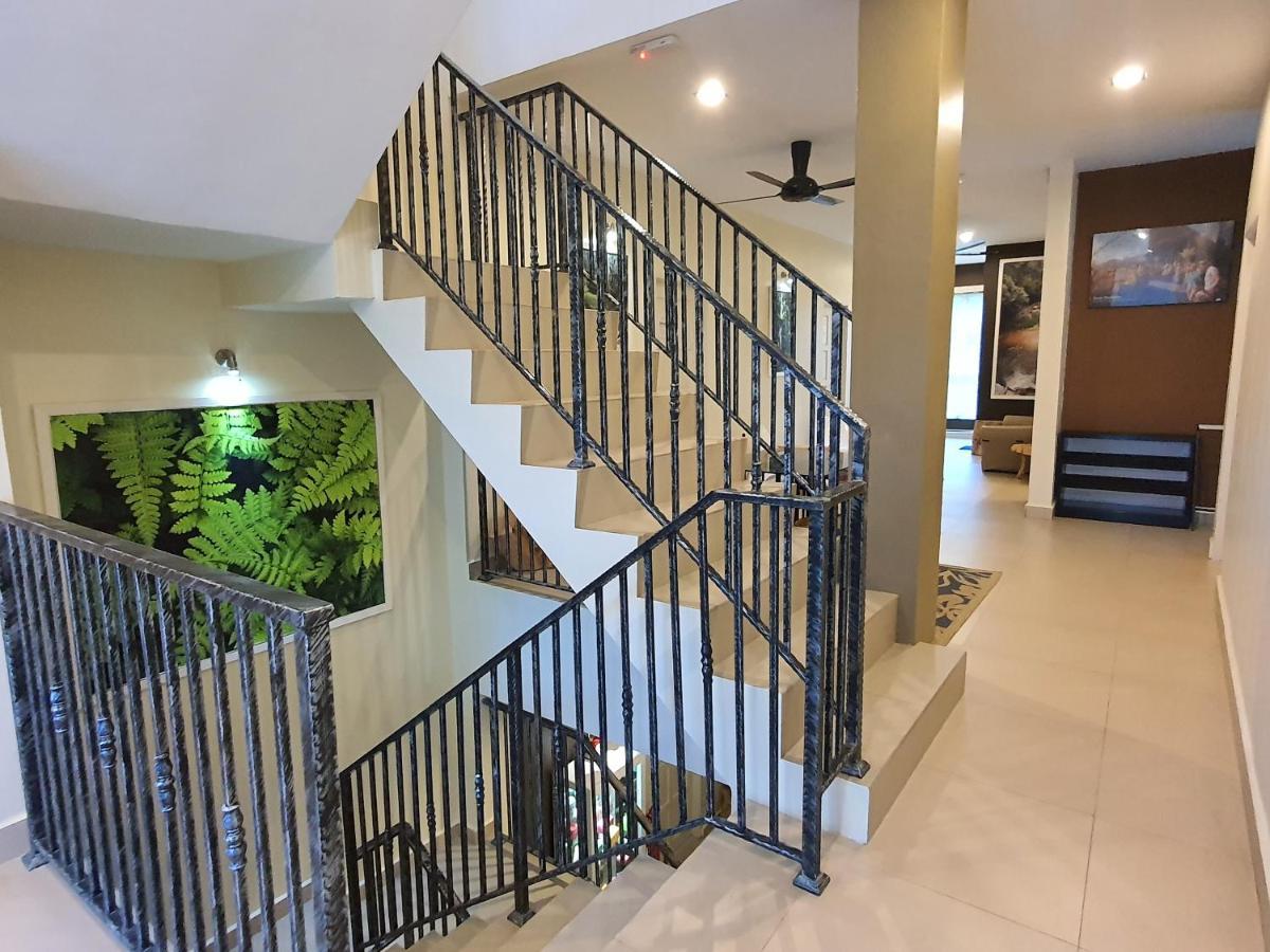Fathers Guesthouse Bungalow Камерън Хайлендс Екстериор снимка