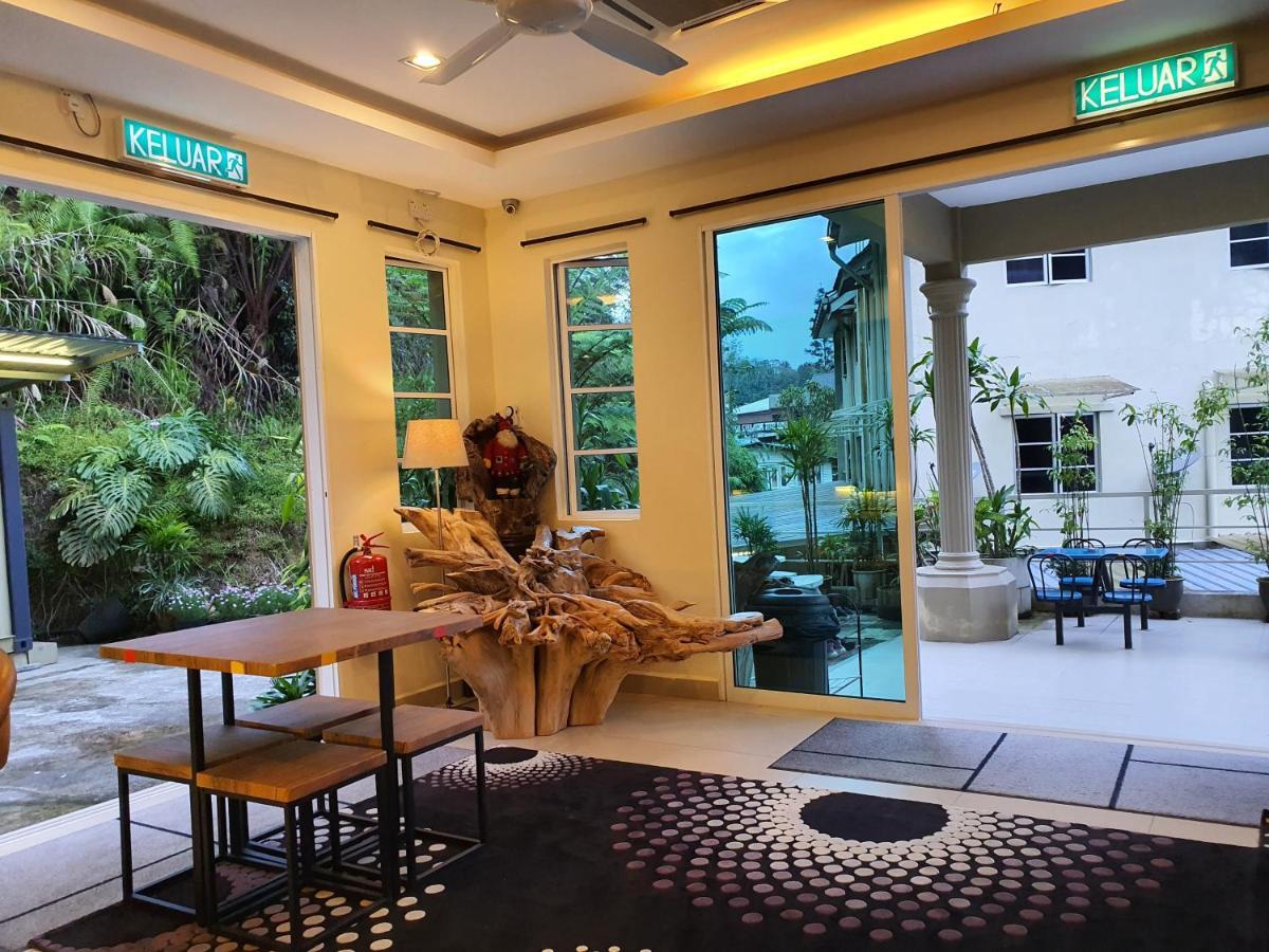 Fathers Guesthouse Bungalow Камерън Хайлендс Екстериор снимка